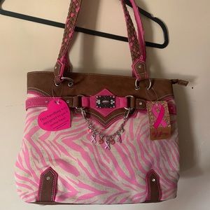 Boot barn trenditions Conceal and carry purse pink